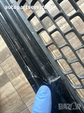 Предна броня черна с фарове за мъгла и PDC сензори за Volvo V70 (2012), снимка 3 - Части - 53741871