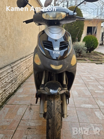 4 тактов скутер 50сс бартер , снимка 2 - Мотоциклети и мототехника - 53747207