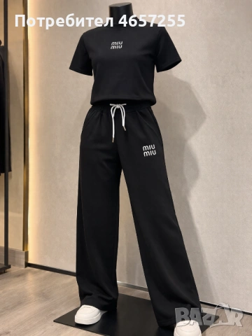 Комплект miu miu налично в S,M,L,XL, снимка 2 - Комплекти - 53927101