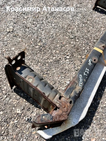 Основа предна броня За Тойота Авенсис T27. 2009-2015г, снимка 2 - Части - 51009685