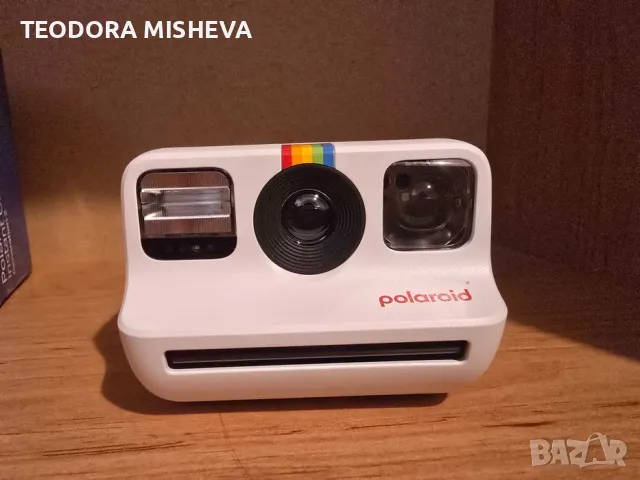 Фотоапарат за моментни снимки Polaroid , снимка 1 - Фотоапарати - 47523384