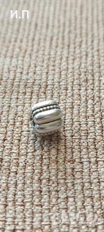 Оригинални талисмани Пандора, снимка 5 - Гривни - 53225313