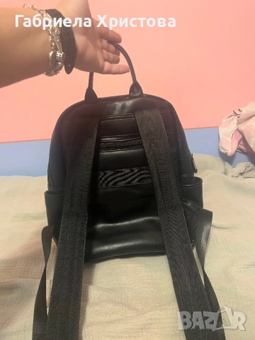 Дамска раница отлична , снимка 2 - Раници - 52923127