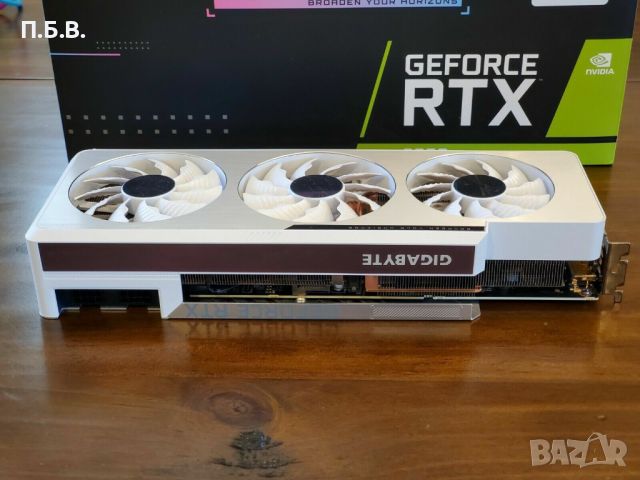 Продавам Видеокарта Gigabyte RTX 3080 Vision 10GB, снимка 1 - Видеокарти - 45925364