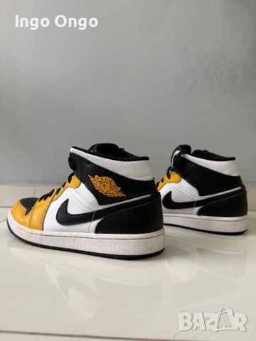 Jordan 1 Mid оригинални, снимка 2 - Други - 53757312