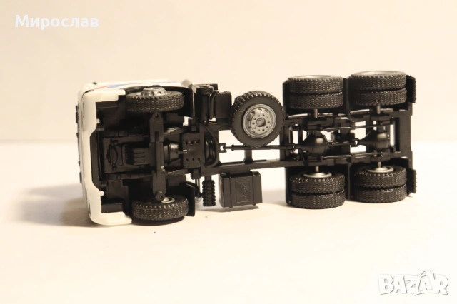 HERPA  H0 1/87 DAF ВЛЕКАЧ КАМИОН МОДЕЛ КОЛИЧКА, снимка 6 - Колекции - 53385086