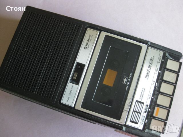 Моно касетофон Хитачи, идеално работещ, след профилактика, снимка 1 - Радиокасетофони, транзистори - 46463289
