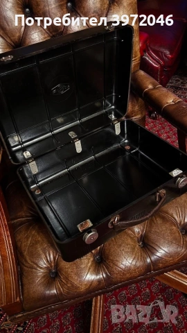 Винтидж куфар от бакелит , снимка 5 - Антикварни и старинни предмети - 53852078