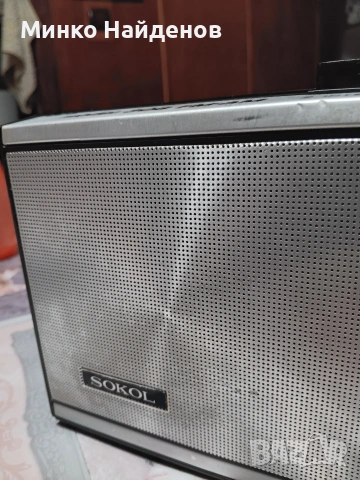 Портативен съветски транзистор Сокол308 , снимка 2 - Радиокасетофони, транзистори - 53977891