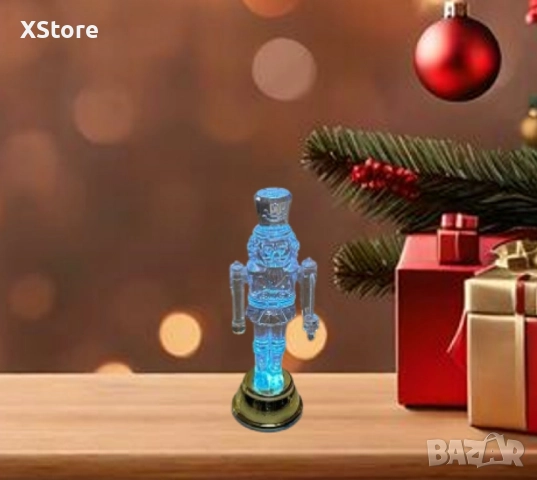 Светеща Коледна фигурка Лешникотрошачка – Войник, с LED осветление, снимка 3 - Декорация за дома - 52441090