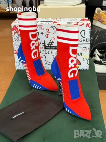 Дамски обувки на ток DOLCE & GABBANA 36-37  599 лв.