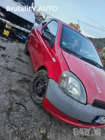 Продава се тойота ярис 1.0i 68к.с цяла или на части!, снимка 4 - Автомобили и джипове - 52124896