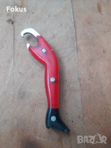 Уникат - Стара Соц. отварачка с форма на дамско краче, снимка 2 - Антикварни и старинни предмети - 53499971