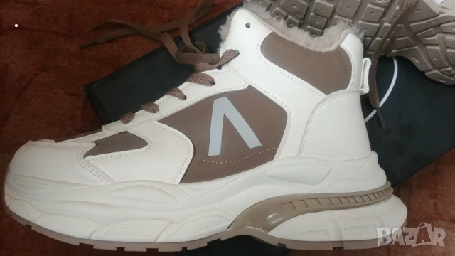 Зимни дамски обувки Коко тип спортни маратонки номер 39, снимка 3 - Маратонки - 53314421