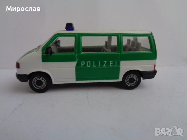  HERPA 1:87 H0 VW TRANSPORTER ПОЛИЦИЯ КОЛИЧКА ИГРАЧКА МОДЕЛ, снимка 1 - Колекции - 45057661