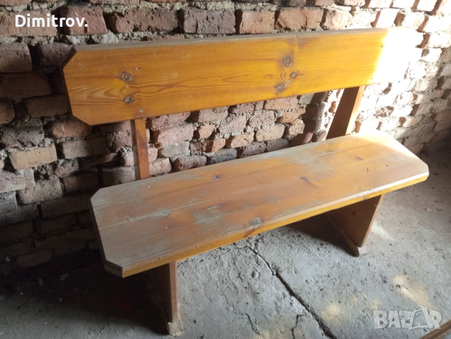 Малка дървена пейка масив, снимка 2 - Градински мебели, декорация  - 52841082