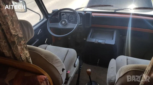 Кемпер BedFord, снимка 12 - Каравани и кемпери - 51005871