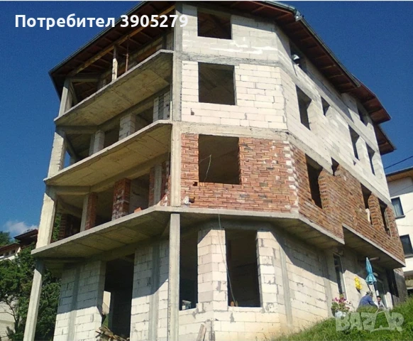 Къща в Момчиловци