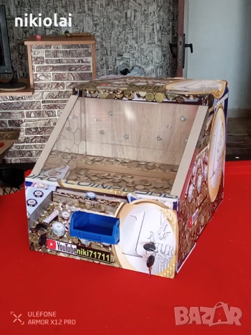 Бутач на монети coin pusher