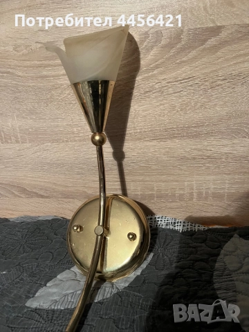 Аплик за стена, снимка 2 - Лампи за стена - 52683296