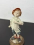Италианска фигура на Джузепе Армани - „Пеещото момче“ №7959, снимка 2