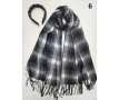 Изискан шал на каре, снимка 6