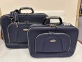 Комплект от два куфара с твърди стени - тъмносин цвят, снимка 1
