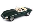 1:18 Метални колички: Jaguar'E'Cabrio 1961 - Bburago Gold, снимка 3