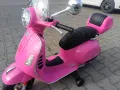 VESPA Акумулаторен мотор голям Vespa GTS Super Розов, снимка 8