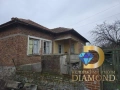 Едноетажна къща в село Троян, общ. Симеоновград, снимка 2