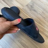 Дамски черни спортни чехли Nike Benassi Jdi ! 39 н, снимка 6 - Чехли - 45270561