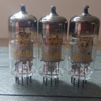 Нови радиолампи RFT- EF183. , снимка 1 - Ресийвъри, усилватели, смесителни пултове - 44939435