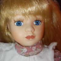 Продава се порцеланова кукла , снимка 6 - Кукли - 45491266