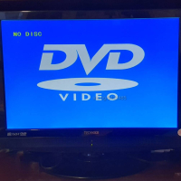 Отличен LCD телевизор Technica 22” с вграден DVD плеър HDMI, снимка 4 - Телевизори - 45023925