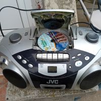 Радио касетофон със CD, снимка 3 - Радиокасетофони, транзистори - 45368277