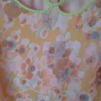Красива блуза Данини р.50 , снимка 3 - Корсети, бюстиета, топове - 45565932