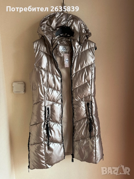 Яке без ръкави, пух, производител от Испания, снимка 1