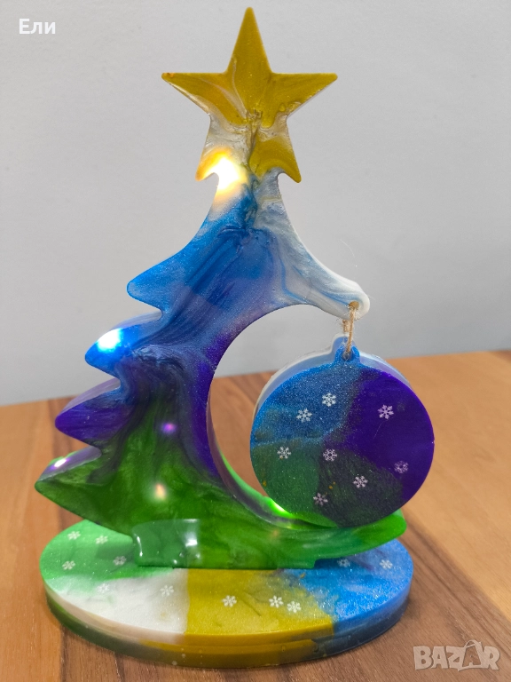 Ръчно изработена светеща елха за декорация и празнично настроение, снимка 1