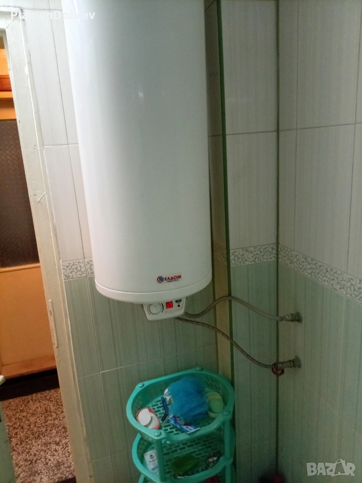 продавам апартамент 120кв на улица Тридесет и първи полк на 4 от 5 етажна сграда няма асансьор , снимка 1