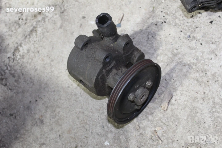 Хидравлична помпа Рено Меган Сценик 1998 1.6i Renault Megane Scenic  7700866436D, снимка 1