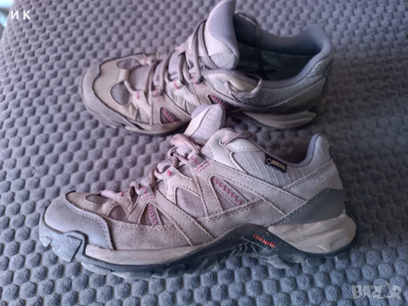 Туристически обувки Salomon, снимка 1