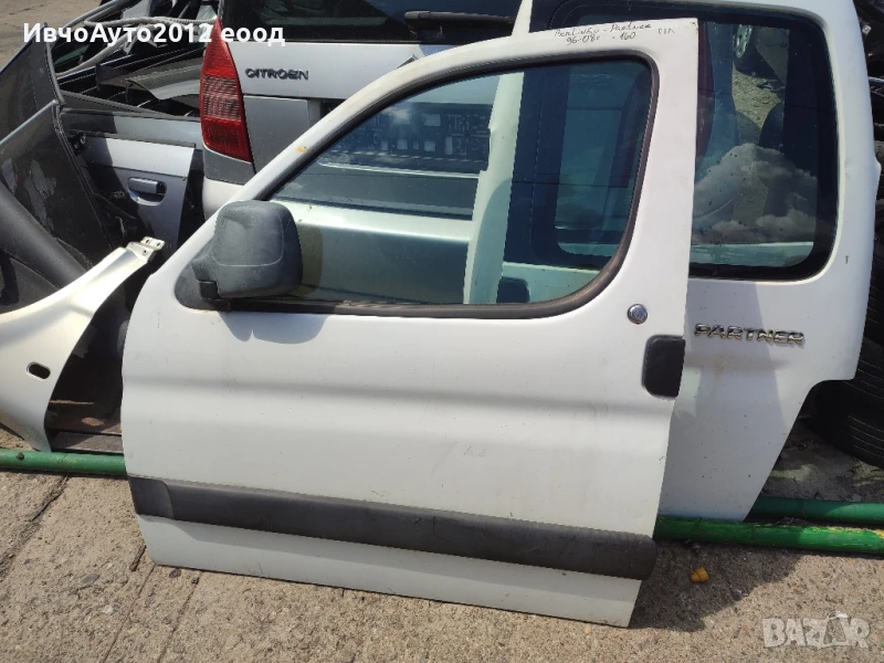 предна лява врата Peugeot partner Citroen Berlingo 96-08г, снимка 1