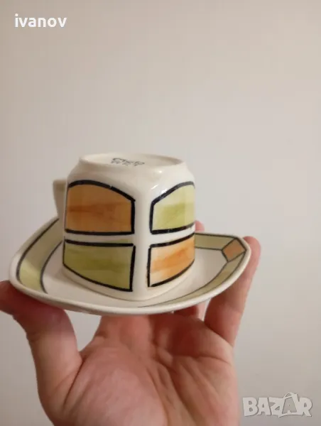 Чаши с чинийки 4 броя арт със захарница , снимка 1