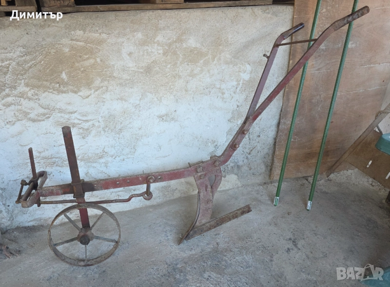 Стар железен плуг, снимка 1