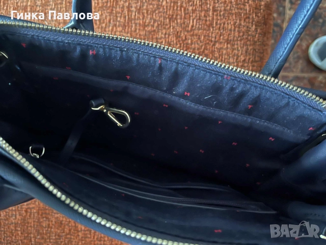 Дамска чанта Tommy Hilfiger, снимка 4 - Чанти - 52164421