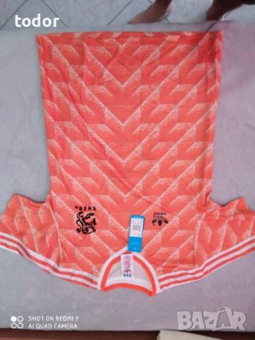 тениски нови адидас, снимка 10 - Тениски - 50666841