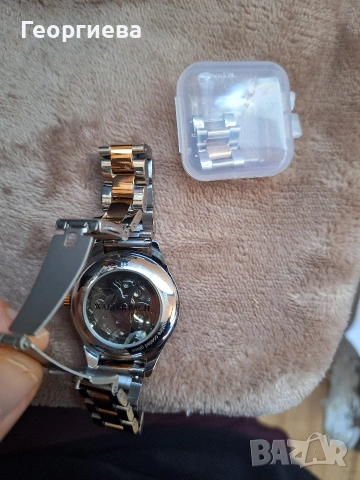 Продавам дамски автоматичен часовник Walter Bach, снимка 4 - Дамски - 53491143