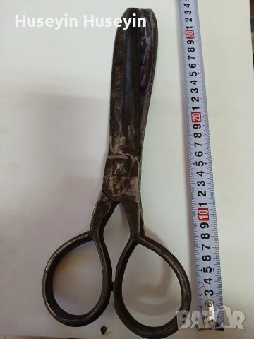 Много стара шивашка ножица изработена от майстор ковач гр.Сливен, снимка 2 - Антикварни и старинни предмети - 53541127