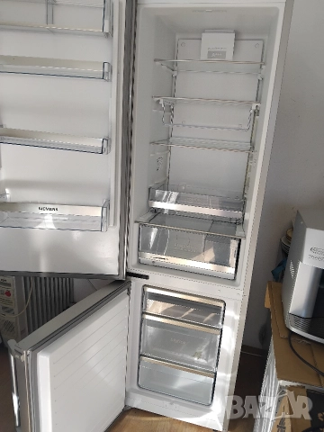 Хладилник Siemens , снимка 2 - Хладилници - 51285005