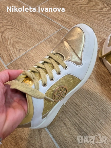 Оригинални маратонки на GUESS, снимка 4 - Маратонки - 54081354